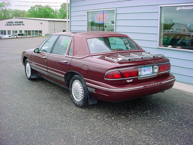 Buick LeSabre SLT 25 Sedan