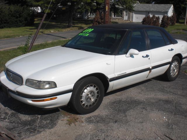 Buick LeSabre 1999 photo 3