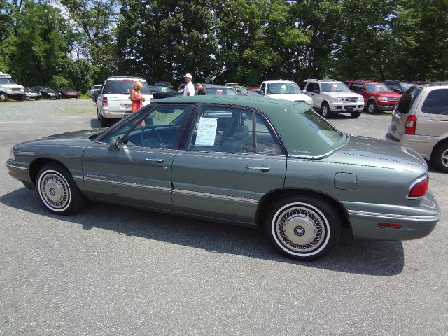 Buick LeSabre 1999 photo 4