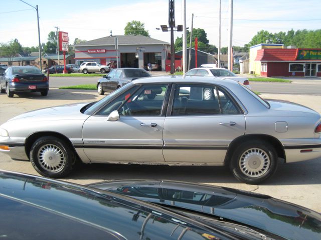 Buick LeSabre 1999 photo 17