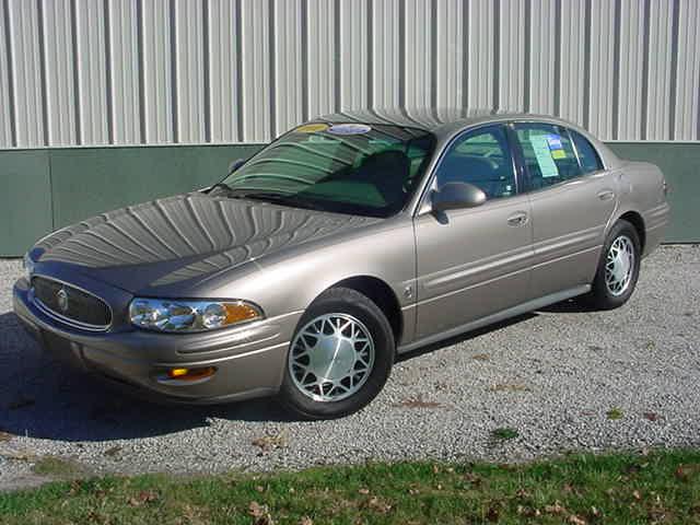 Buick LeSabre 2000 photo 1