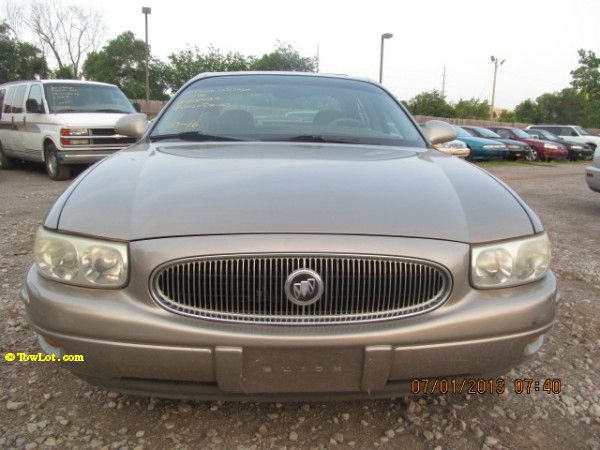 Buick LeSabre 2000 photo 3