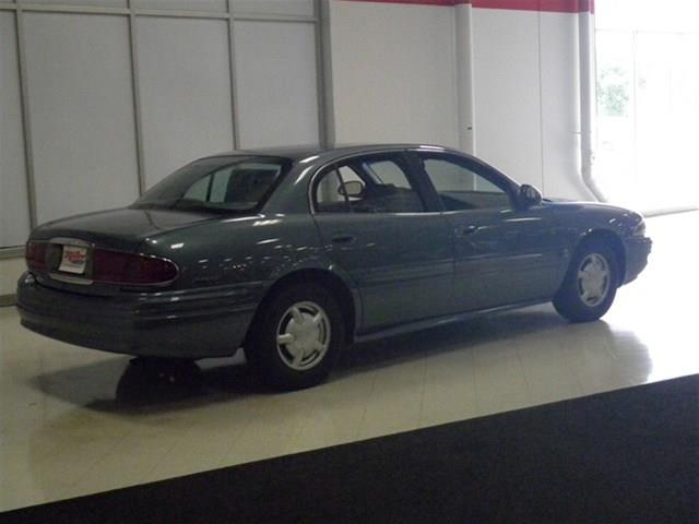 Buick LeSabre 2000 photo 1