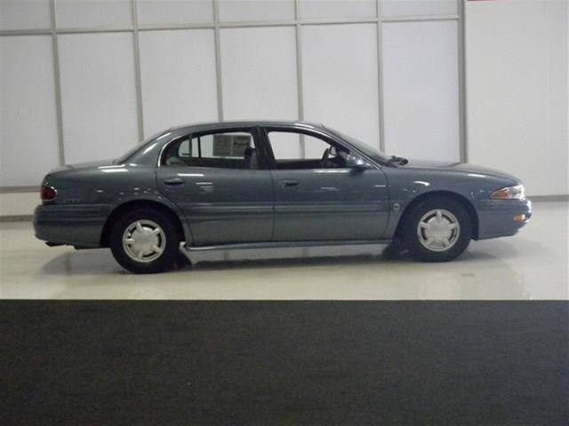 Buick LeSabre 2000 photo 2