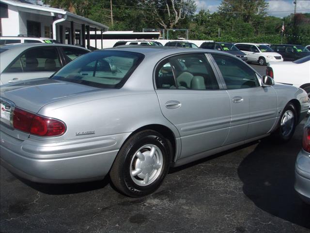 Buick LeSabre 2000 photo 4