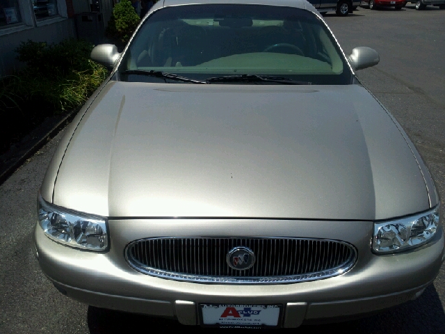 Buick LeSabre 2000 photo 3