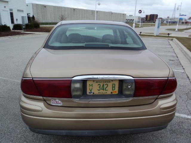 Buick LeSabre 2000 photo 3