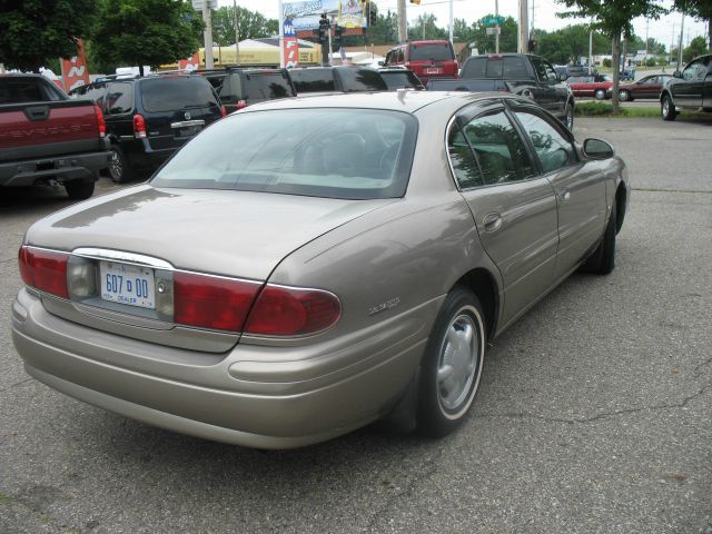 Buick LeSabre 2000 photo 2