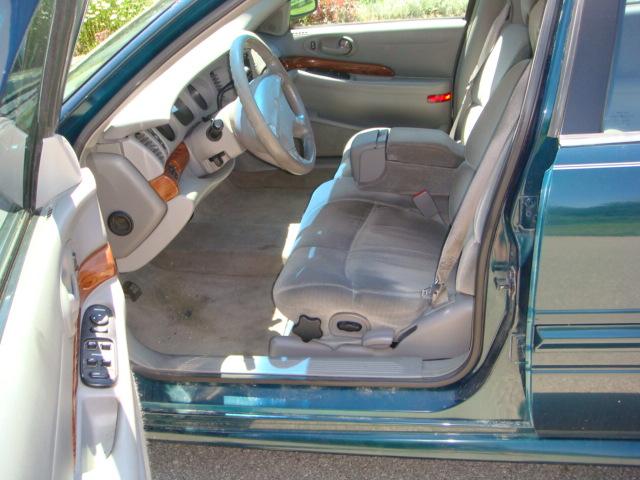 Buick LeSabre 2000 photo 3