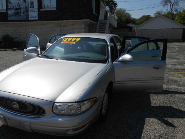 Buick LeSabre 2000 photo 2