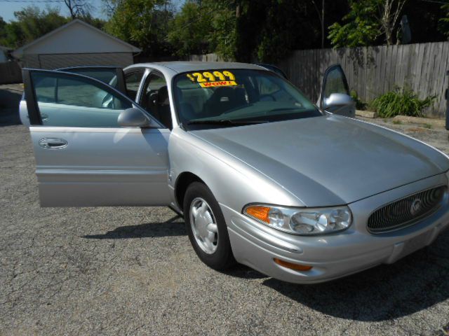 Buick LeSabre 2000 photo 3