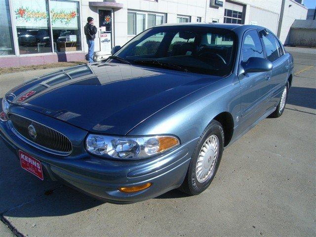 Buick LeSabre 2000 photo 1