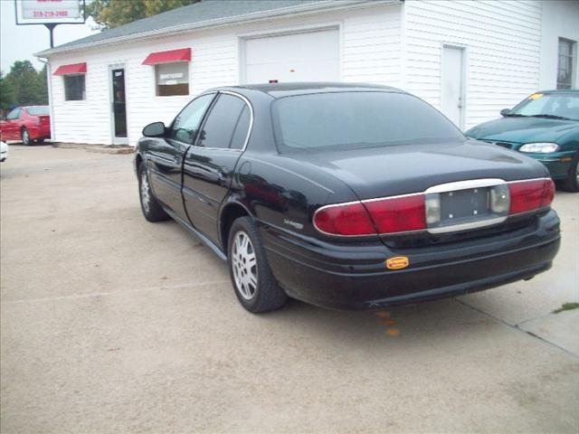 Buick LeSabre 2000 photo 2