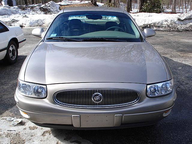 Buick LeSabre 2000 photo 1