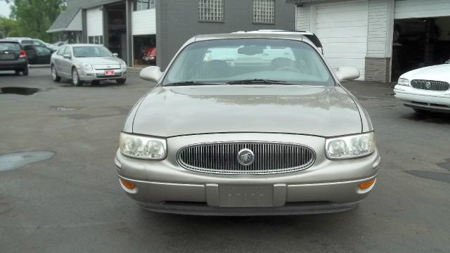 Buick LeSabre 2000 photo 1