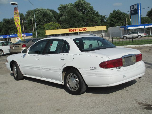 Buick LeSabre 2000 photo 3