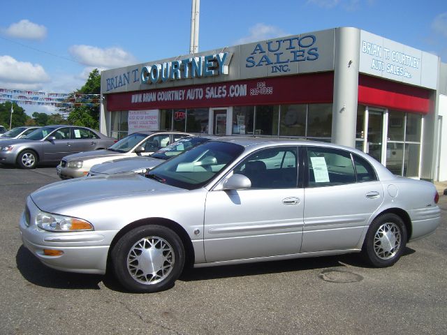 Buick LeSabre 2000 photo 2