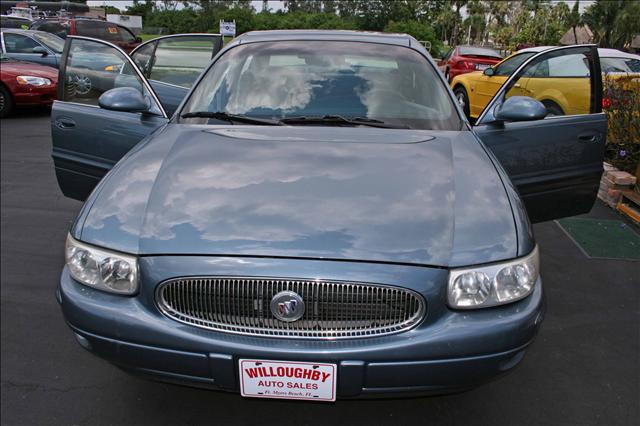 Buick LeSabre 2000 photo 2