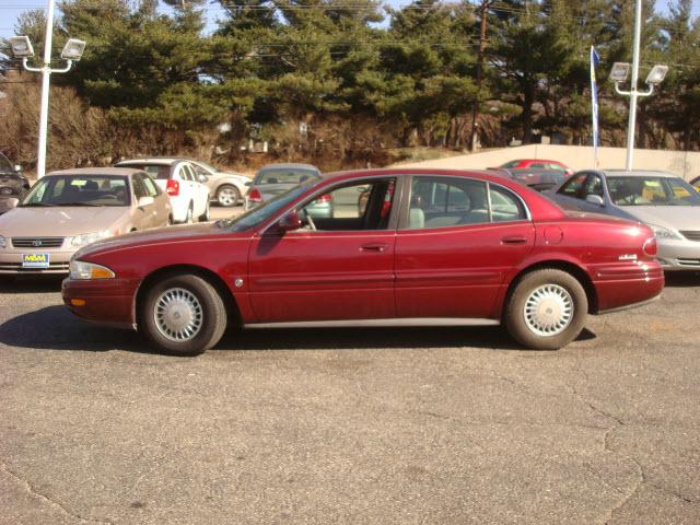 Buick LeSabre 2000 photo 1