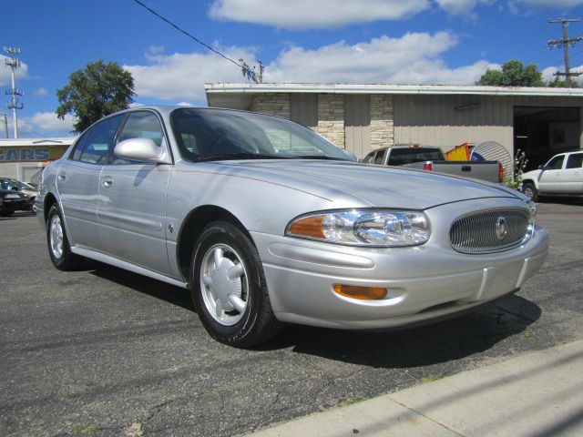 Buick LeSabre 2000 photo 1