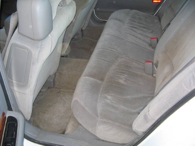 Buick LeSabre 2000 photo 4