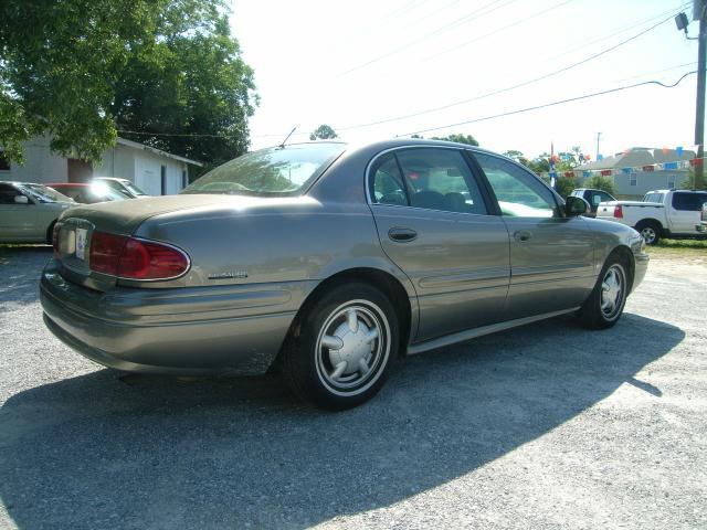 Buick LeSabre 2000 photo 1