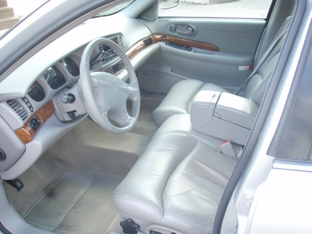 Buick LeSabre 2000 photo 3