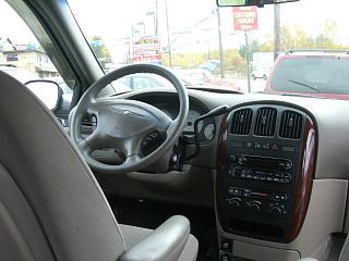 Buick LeSabre 2000 photo 1