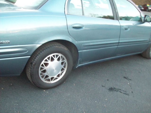 Buick LeSabre 2000 photo 4