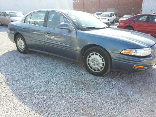 Buick LeSabre 2000 photo 1