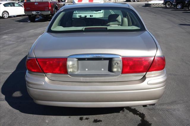 Buick LeSabre 2000 photo 2