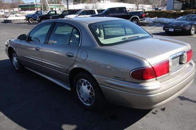 Buick LeSabre 2000 photo 3