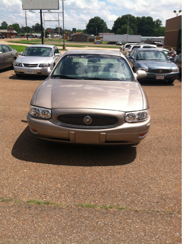 Buick LeSabre 2000 photo 2