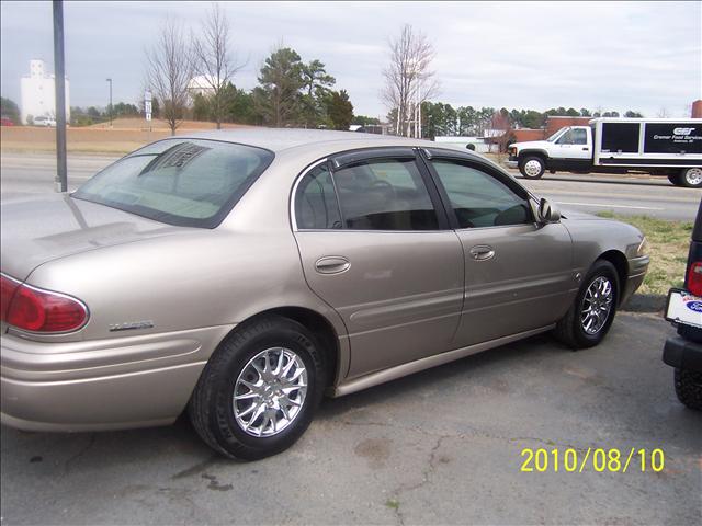 Buick LeSabre 2000 photo 2