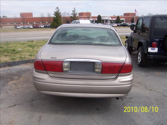 Buick LeSabre 2000 photo 3