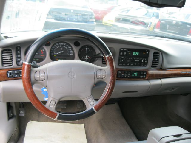 Buick LeSabre SLT 25 Sedan