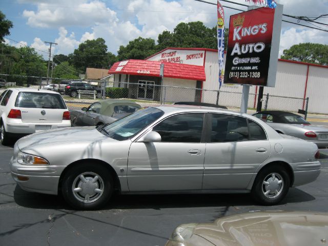 Buick LeSabre 2000 photo 3