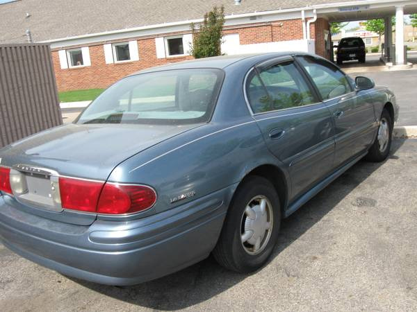 Buick LeSabre 2000 photo 3