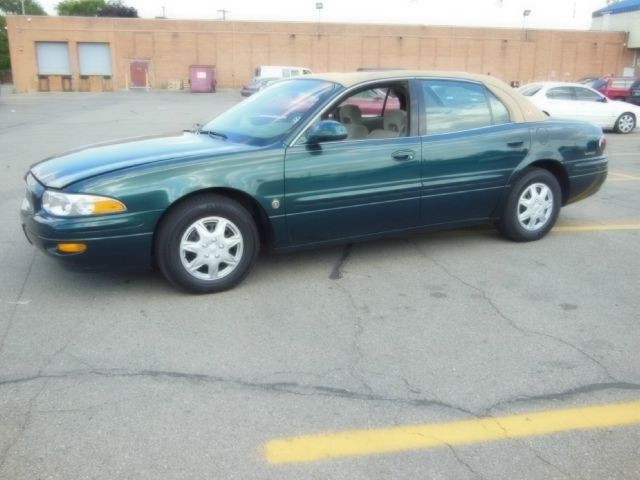 Buick LeSabre 2000 photo 3