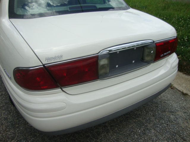 Buick LeSabre 2001 photo 3