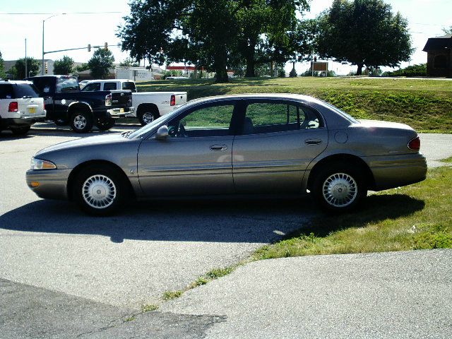 Buick LeSabre 2001 photo 2