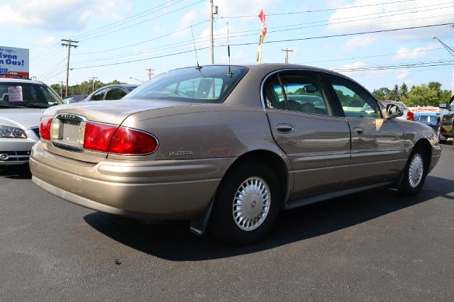 Buick LeSabre 2001 photo 1