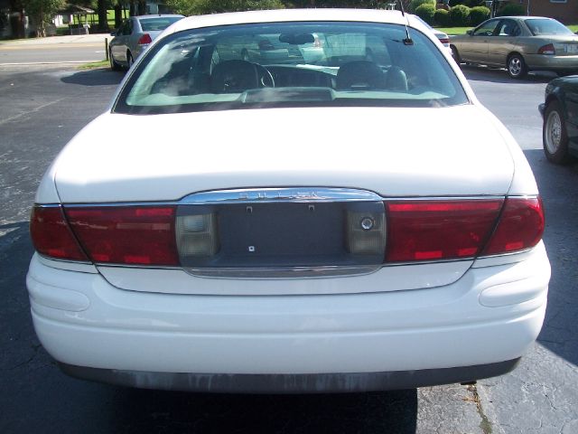 Buick LeSabre 2001 photo 1