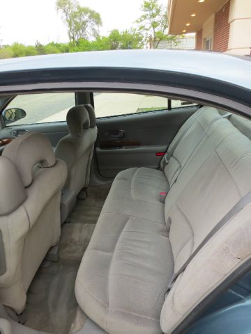 Buick LeSabre 2001 photo 1