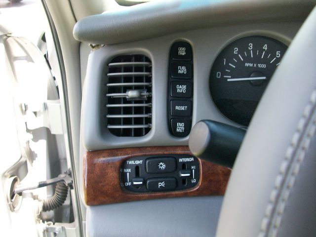 Buick LeSabre 2001 photo 16