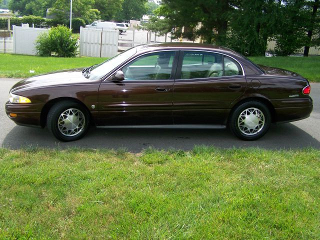 Buick LeSabre 2001 photo 2