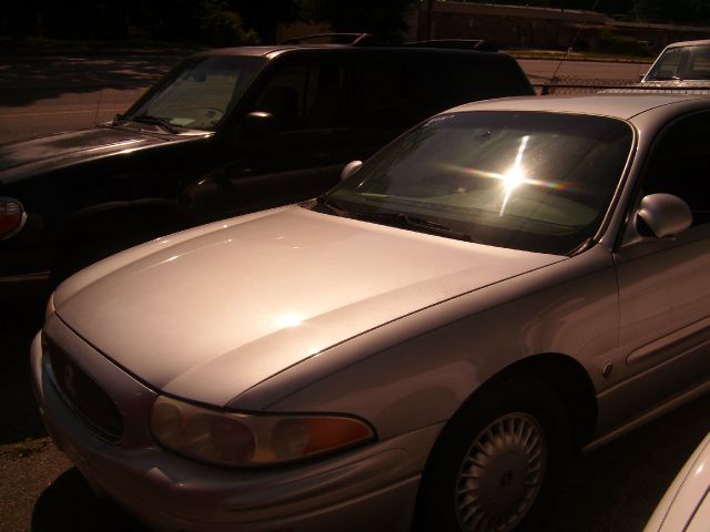 Buick LeSabre 2001 photo 1