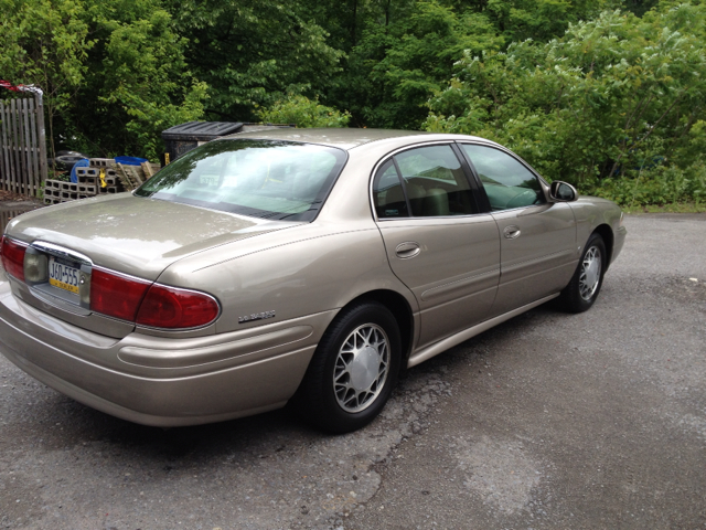 Buick LeSabre 2001 photo 1