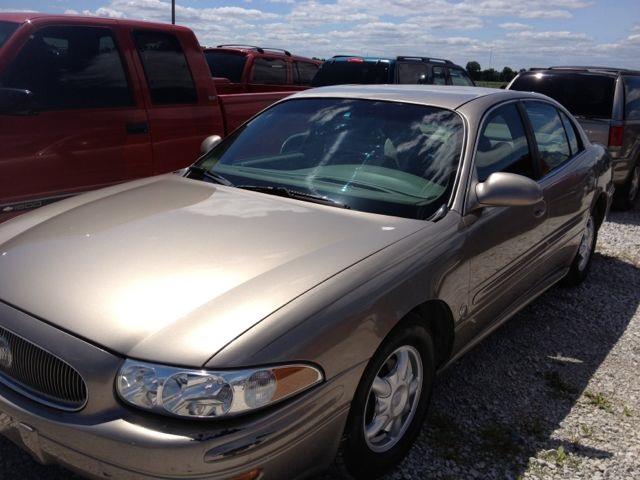 Buick LeSabre 2001 photo 2