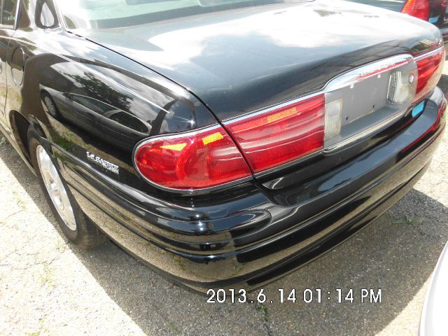 Buick LeSabre 2002 photo 1